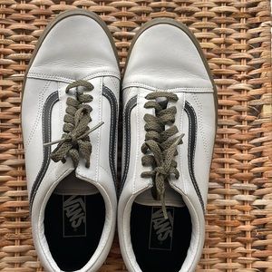 Vans (leather)